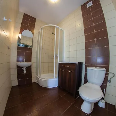 Goscinne U Piotra 3*