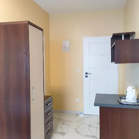 Goscinne U Piotra ゲストハウス ウストロニエ・モルスキエ