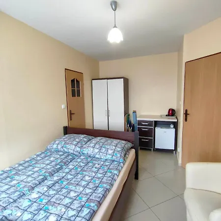 Goscinne U Piotra ゲストハウス ウストロニエ・モルスキエ