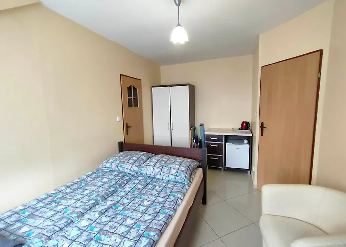 Goscinne U Piotra Pensión Ustronie Morskie